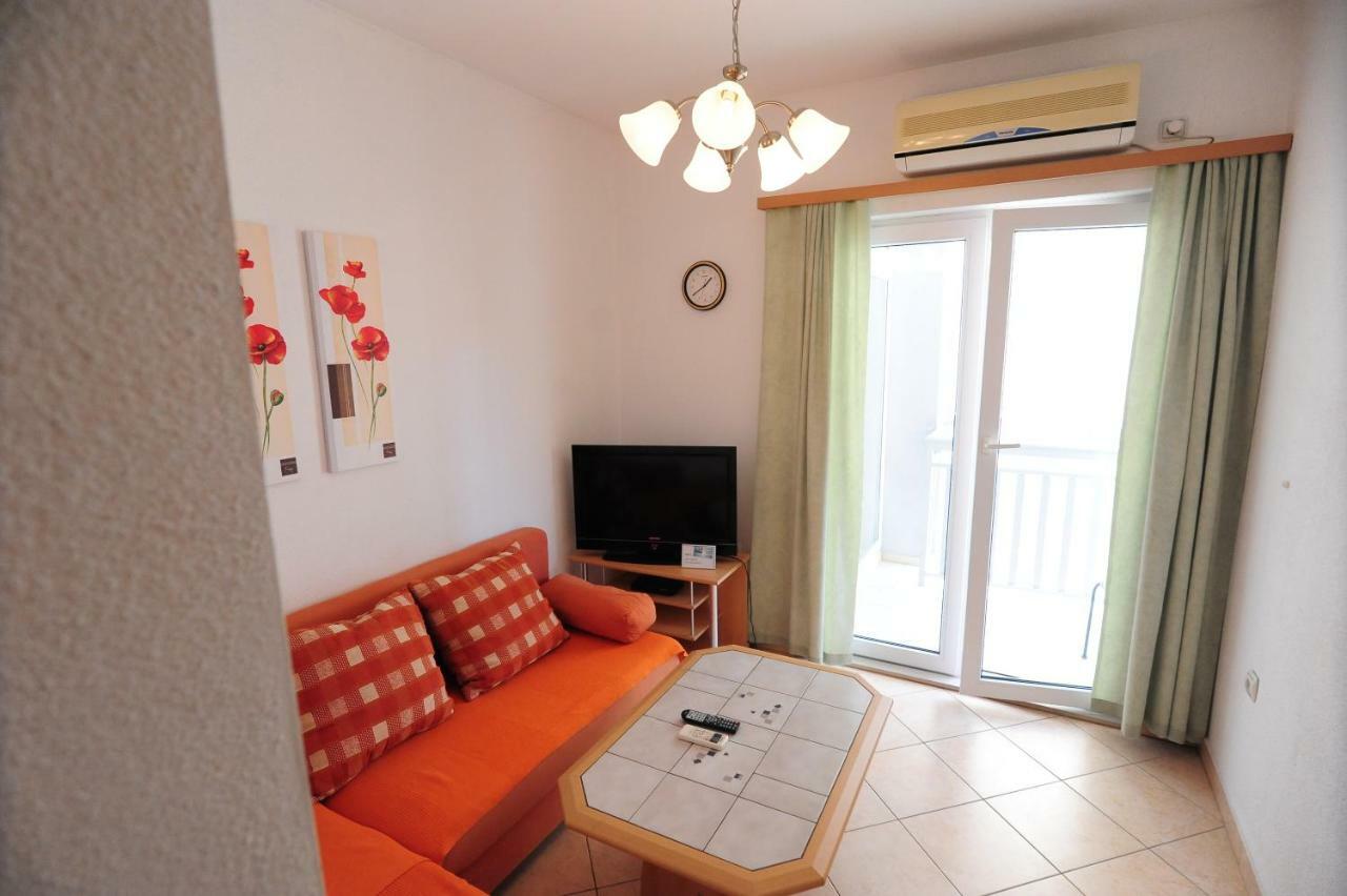 Apartments Knezevic Makarska Exterior foto